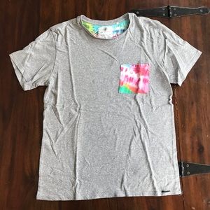 Men’s shirt size M